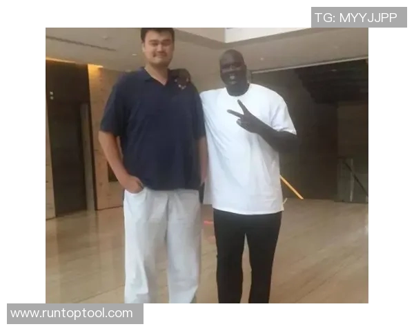 姚明在NBA的职业生涯历程与成就回顾及其影响力分析