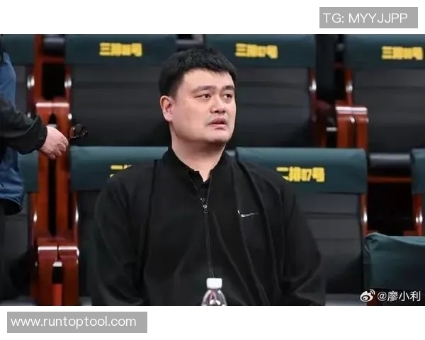 姚明的篮球之路与人生哲学探讨素材分享 姚明的篮球之路与人生哲学探讨素材分享