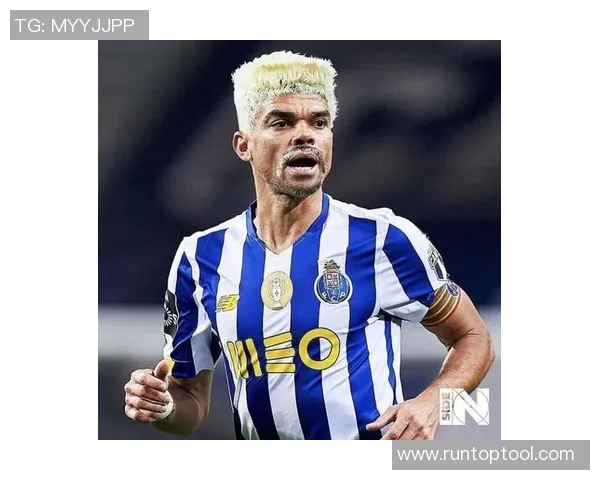 回顾1994至2002年间足球明星的辉煌岁月与传奇故事