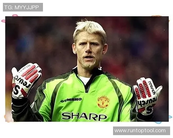 丹麦足球历史上的传奇球员回顾与经典阵容分析