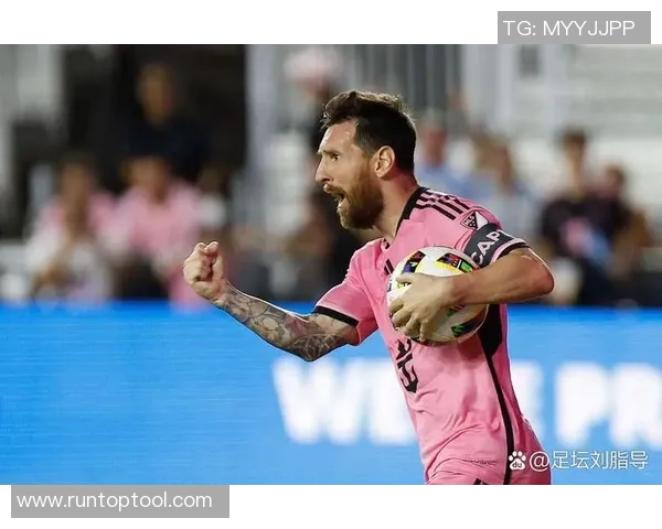 个人魅力与足球技艺并存的明星球员们的精彩人生与影响力分析 个人魅力与足球技艺并存的明星球员们的精彩人生与影响力分析